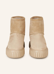 Boots "ZAP"