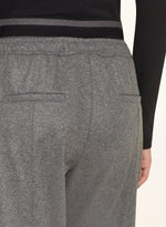 Laden Sie das Bild in den Galerie-Viewer, Hose im Jogging-Stil &quot;EDEN&quot;
