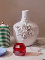 Laden Sie das Bild in den Galerie-Viewer, Design Porzellan-Vase Rose, H 37 cm

