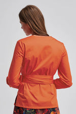 Laden Sie das Bild in den Galerie-Viewer, Wickelbluse &quot;KATJA&quot; in Orange
