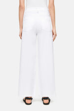 Laden Sie das Bild in den Galerie-Viewer, Jeans "BAGGY ASYMMETRICAL"
