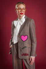 Laden Sie das Bild in den Galerie-Viewer, Bestickter Blazer aus Wollglencheck
