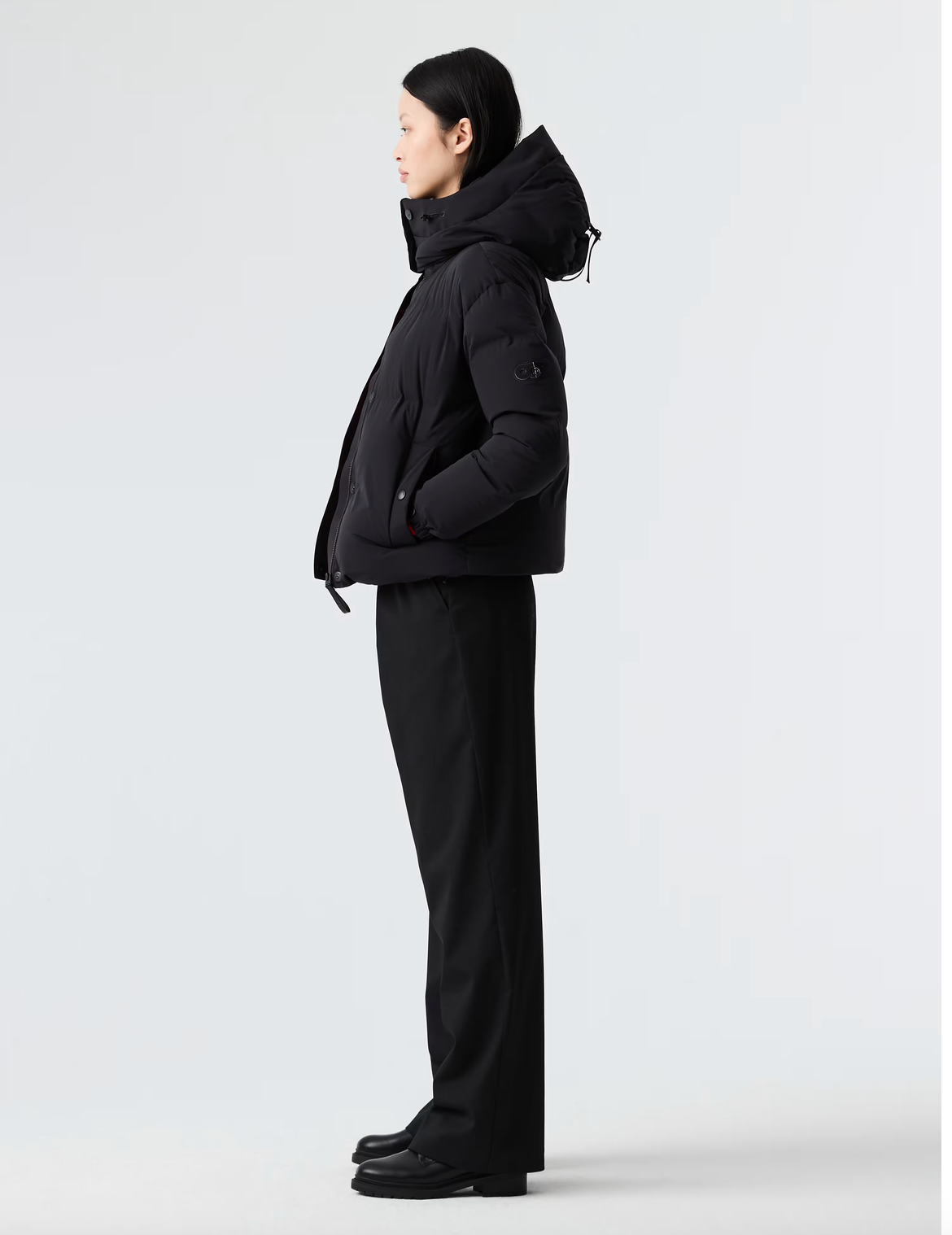 "ONAS V1.Y8.02" Daunen-Steppjacke