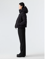 Laden Sie das Bild in den Galerie-Viewer, &quot;ONAS V1.Y8.02&quot; Daunen-Steppjacke
