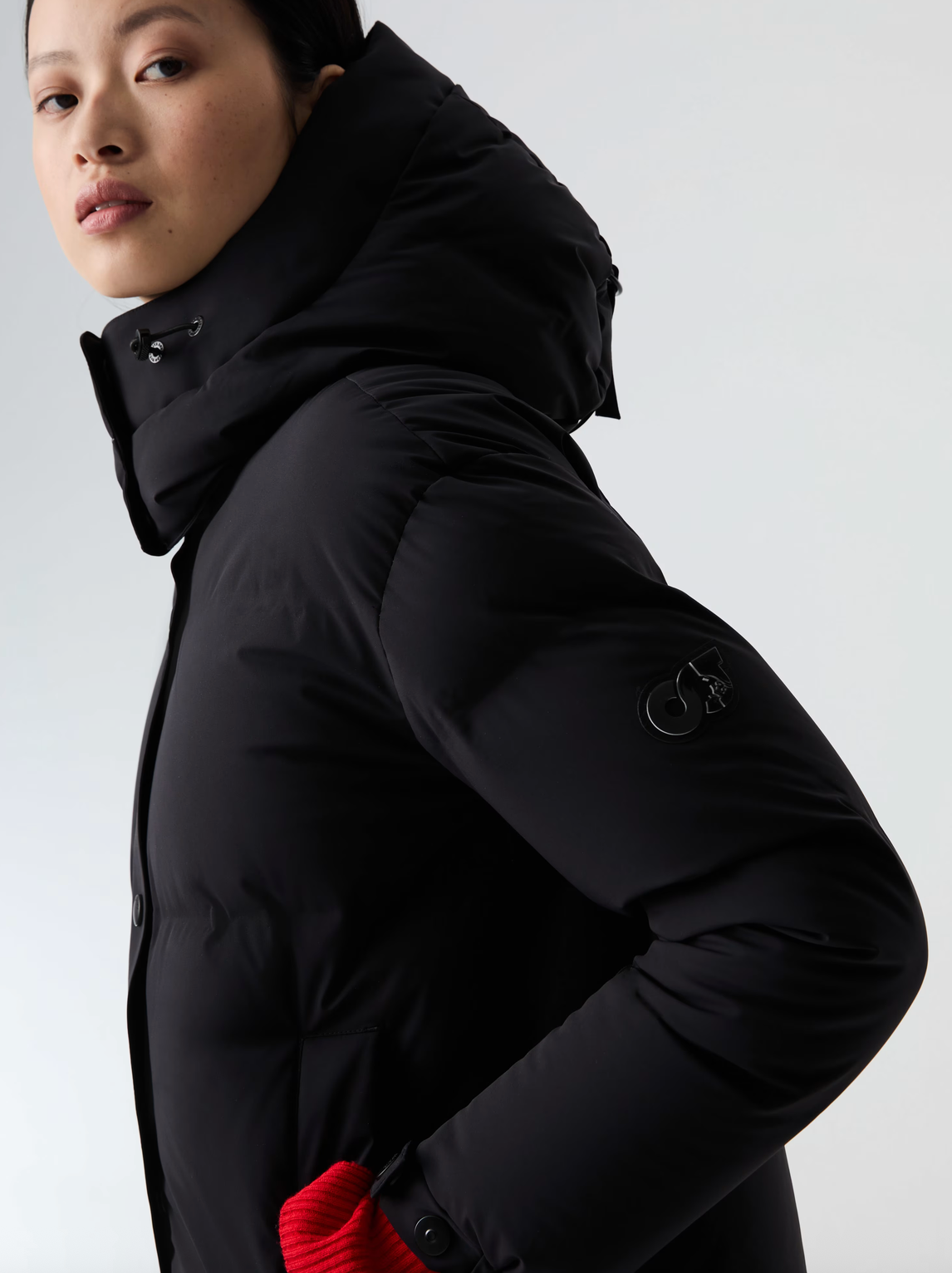 "ONAS V1.Y8.02" Daunen-Steppjacke