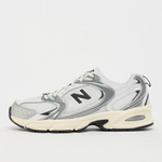 Laden Sie das Bild in den Galerie-Viewer, Sneaker &quot;530&quot;
