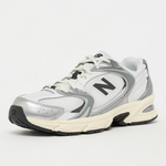 Laden Sie das Bild in den Galerie-Viewer, Sneaker &quot;530&quot;
