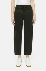 Laden Sie das Bild in den Galerie-Viewer, O-Shape Cordhose &quot;ELIN&quot;
