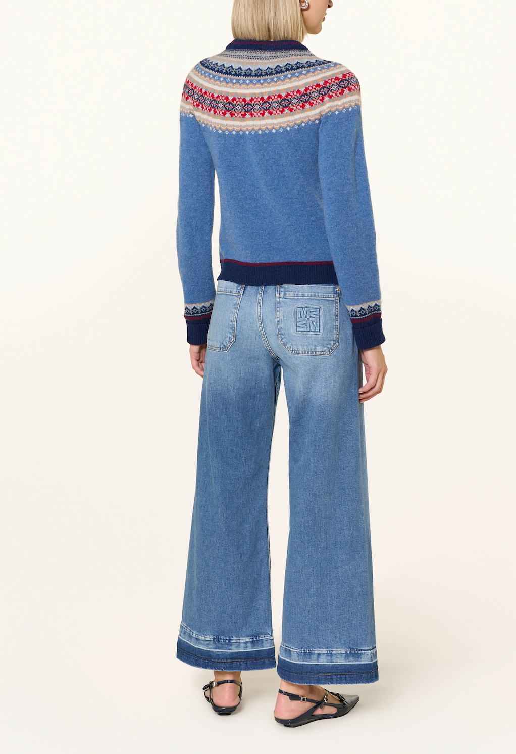 "BLUE MORNING" Sweater