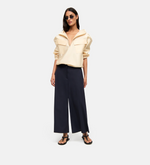 Laden Sie das Bild in den Galerie-Viewer, Wide Leg Hose "CHARLOTTE" in verkürzter Länge.

