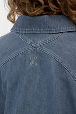 Laden Sie das Bild in den Galerie-Viewer, Denim-Blouson
