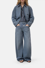 Laden Sie das Bild in den Galerie-Viewer, Denim-Blouson
