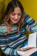 Laden Sie das Bild in den Galerie-Viewer, &quot;KINROSS&quot; Pullover in frolic
