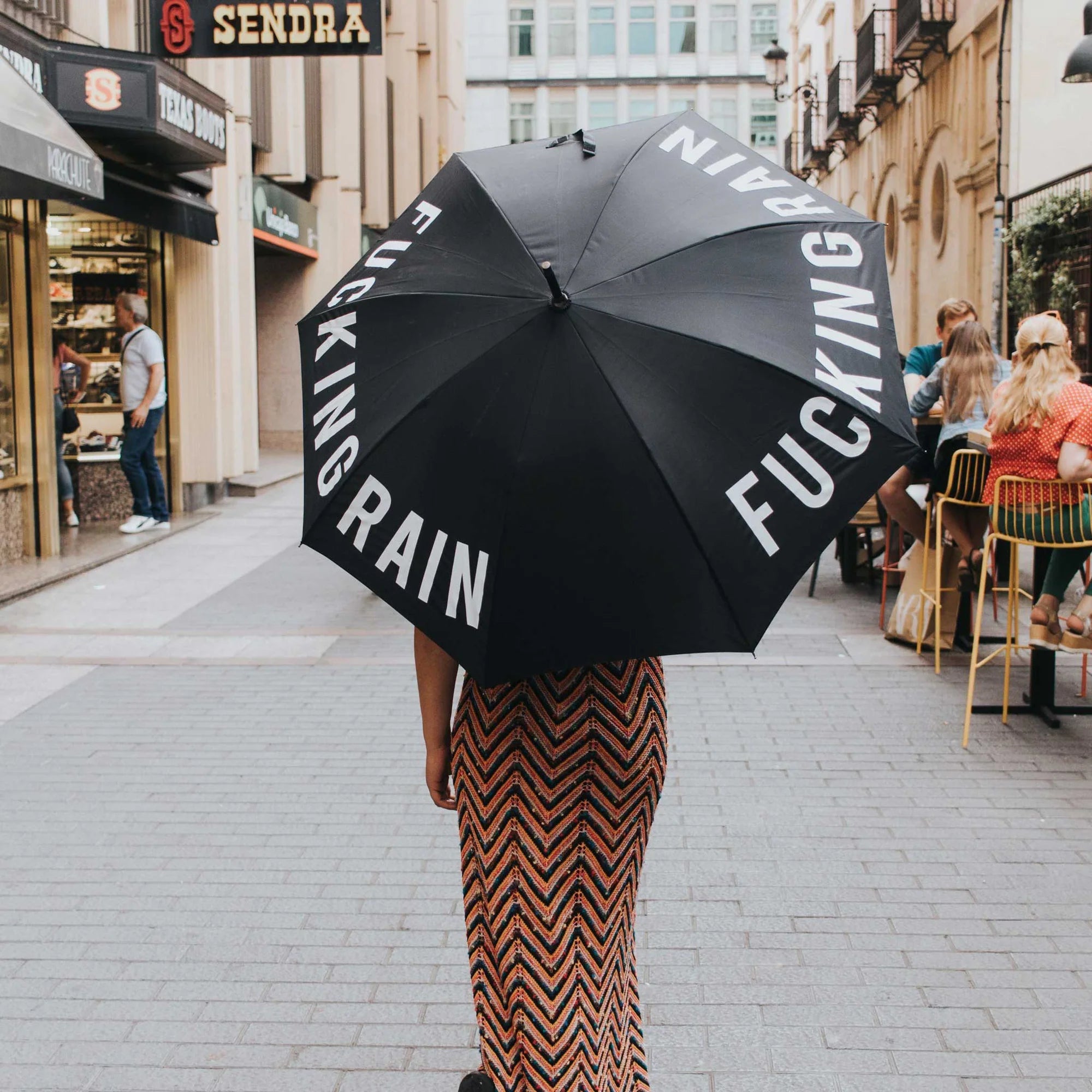 Regenschirm "FUCKING RAIN"