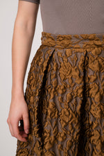 Laden Sie das Bild in den Galerie-Viewer, Rock Lunatico in braun
