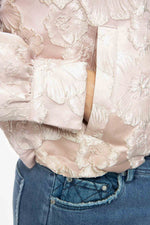 Laden Sie das Bild in den Galerie-Viewer, Jacquard Rosé Blouson
