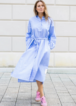 Laden Sie das Bild in den Galerie-Viewer, Blusenkleid "LENA"
