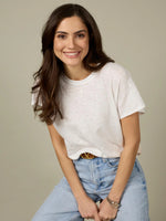 Laden Sie das Bild in den Galerie-Viewer, T-Shirt "PHILIPPA C"

