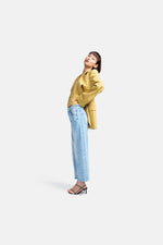 Laden Sie das Bild in den Galerie-Viewer, O-Shape Jeans &quot;Oria&quot;
