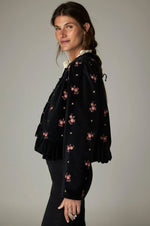 Laden Sie das Bild in den Galerie-Viewer, Samtjacke "ANTOINETTE"

